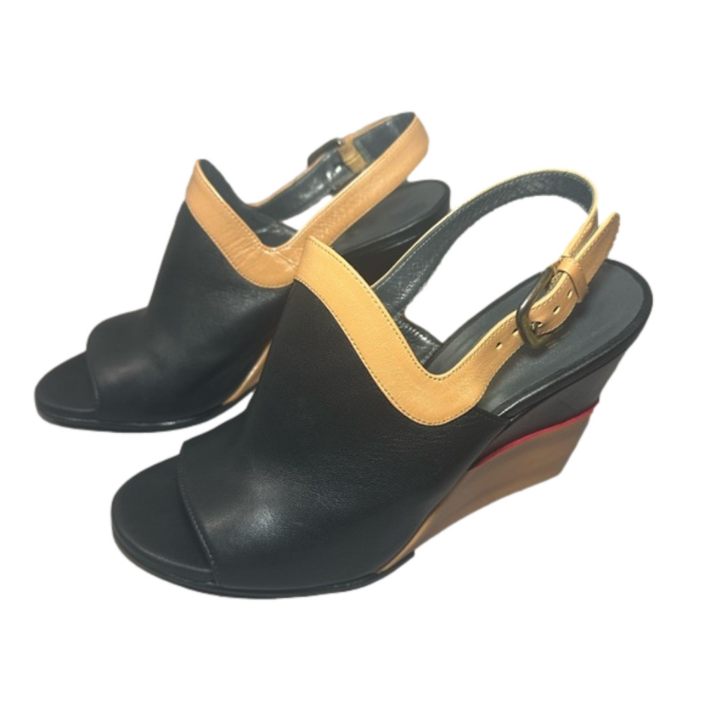 Stuart Weitzman back/tan leather 4” wedge size 5.5